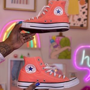 Cute coral High top Chuck Taylors!